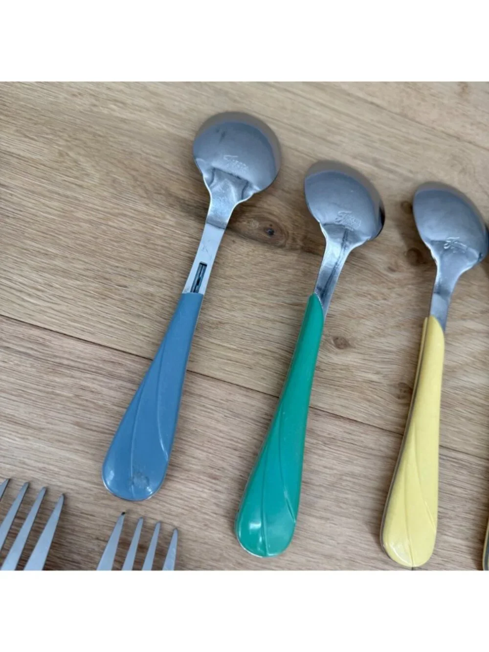Fiesta Homer Laughlin Swirl Stainless Silverware Flatware Place Settings 14 LOT